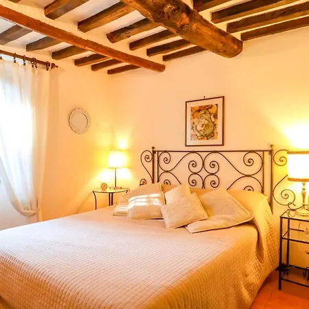 Apartment Tuscan Rustic House - With Garden, Wi-fi Cireglio