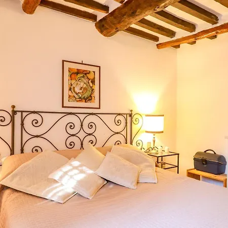 Tuscan Rustic House - With Garden, Wi-fi Apartment Cireglio