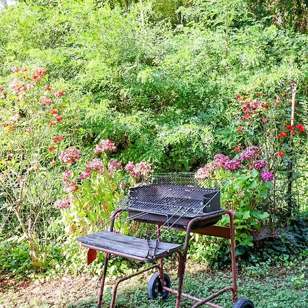 Tuscan Rustic House - With Garden, Wi-fi * Cireglio