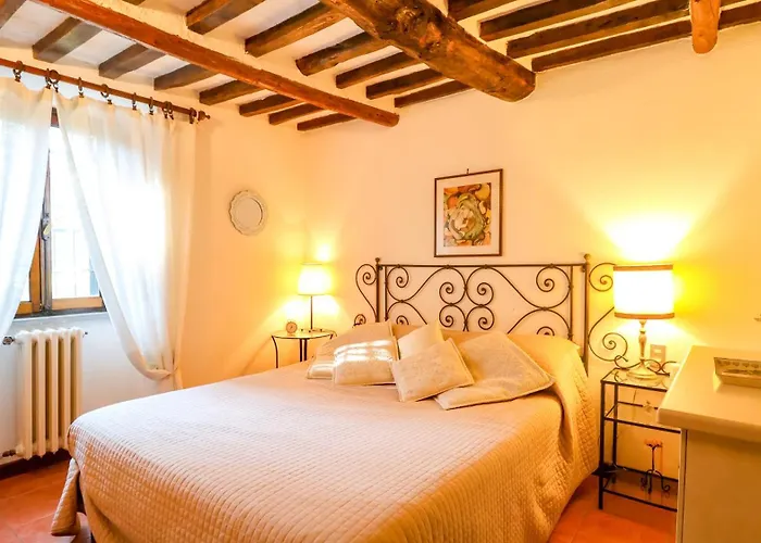 公寓 Tuscan Rustic House - With Garden, Wi-fi Cireglio