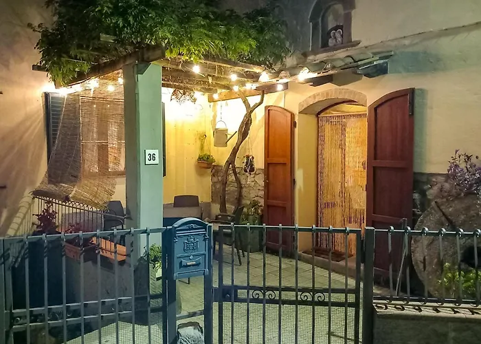 公寓 Tuscan Rustic House - With Garden, Wi-fi Cireglio